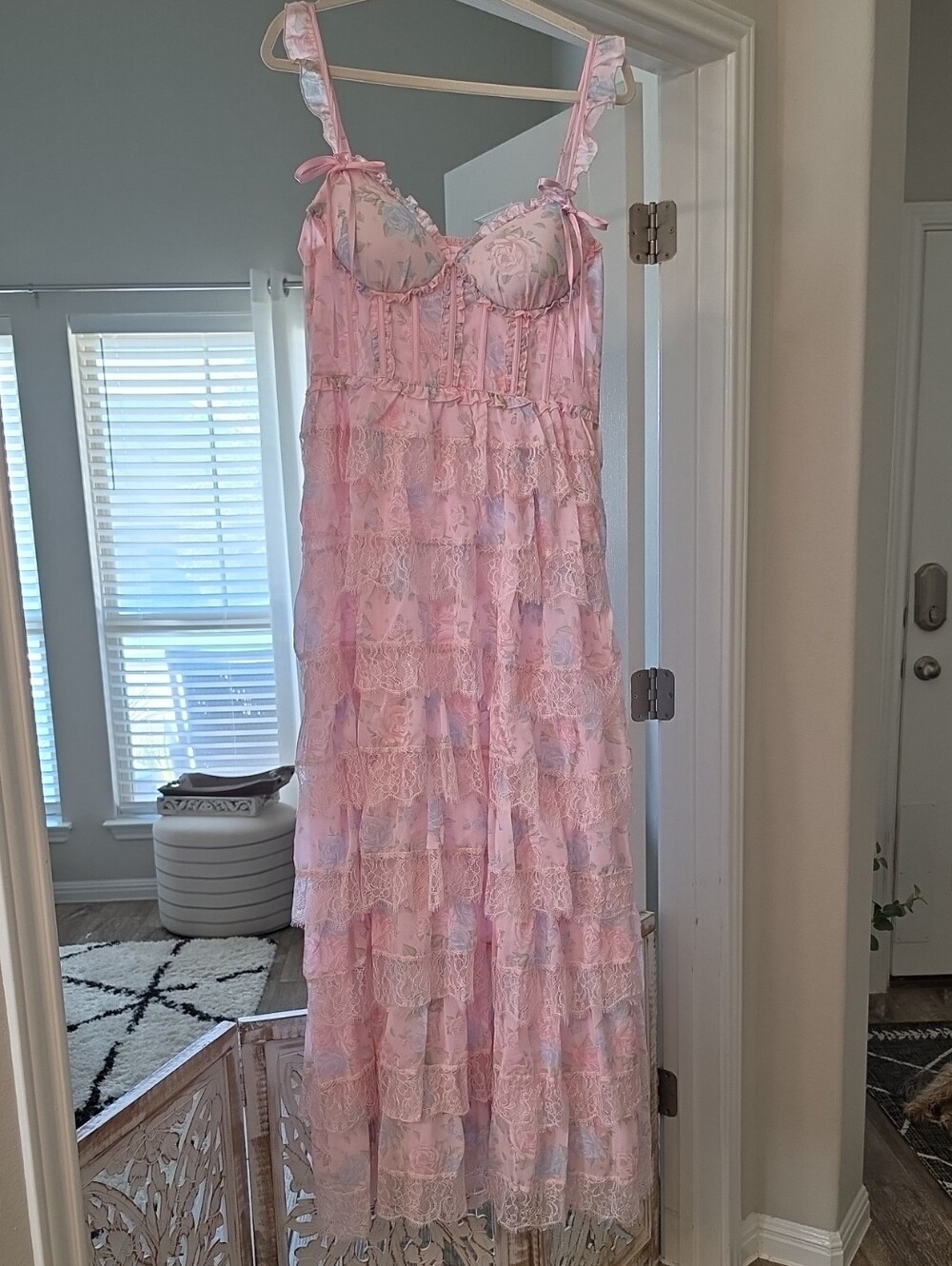 Ruffled Pink Lace Tie-Shoulder Dress / Altard State